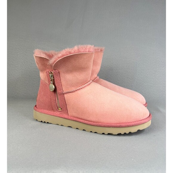 Womens UGG Australia Boots Sz 8 Bailey Mini Zip Pink Suede Wool Ankle Boho Shoes - Picture 3 of 16